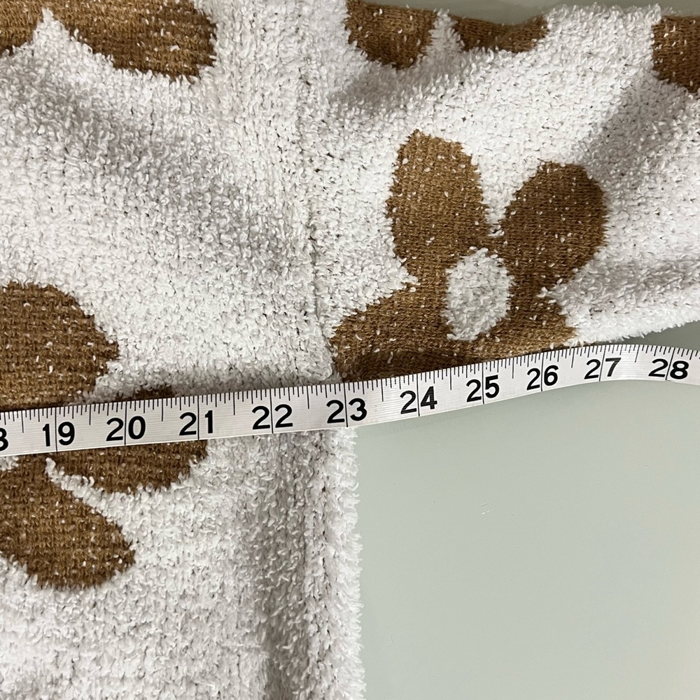 π€ Cozy Floral Knit Sweater π€ Net. 153 in Ivory with mocha brown flowers size S. - Picture 6 of 7